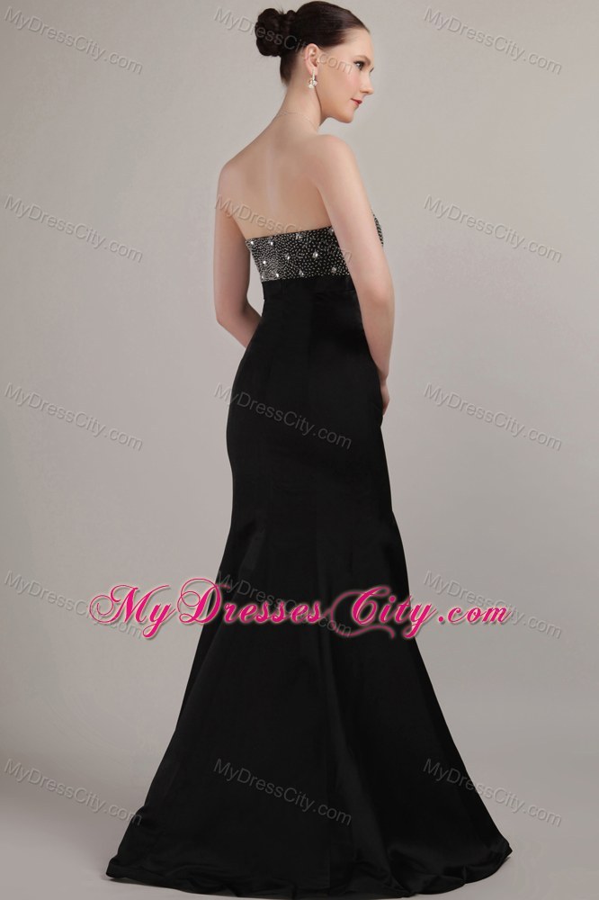 Black Sweetheart Beaded Mother of the Groom Dress with Sweep Train and Wraps