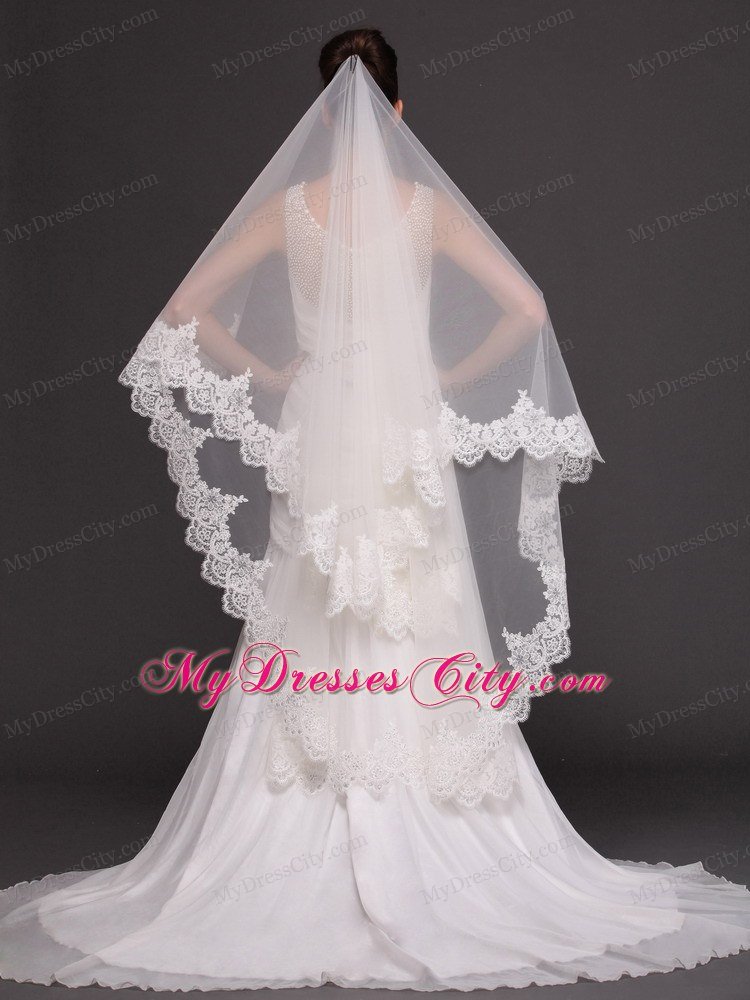 Two-tier Tulle With Lace For Wedding