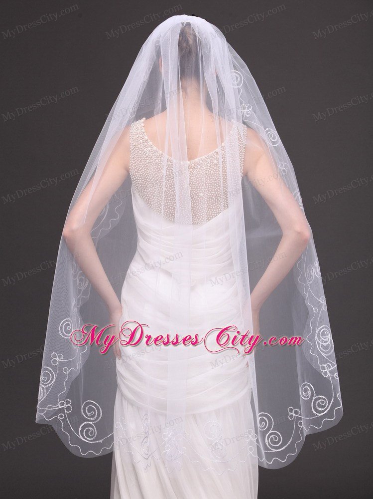 Romantic One-tier Cathedral Wedding Veil With Embroidery Edge