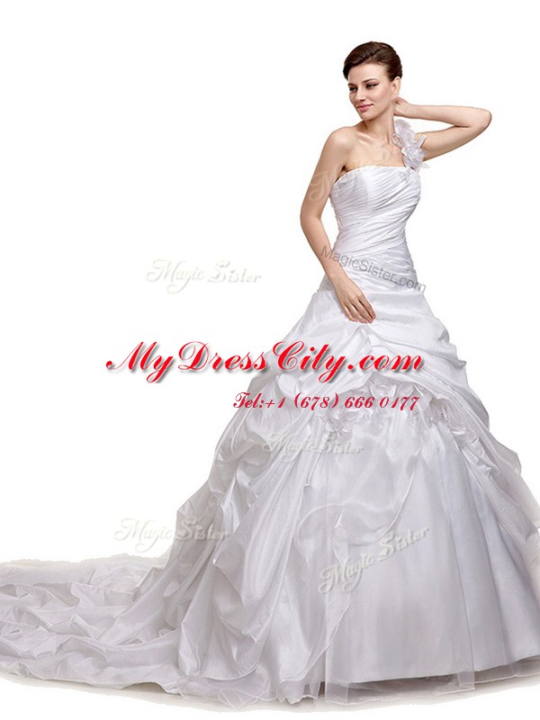 White Sleeveless With Train Ruching and Pick Ups Lace Up Wedding Dress