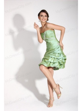 Apple Green Sweetheart Prom Dress with Beading and Ruching