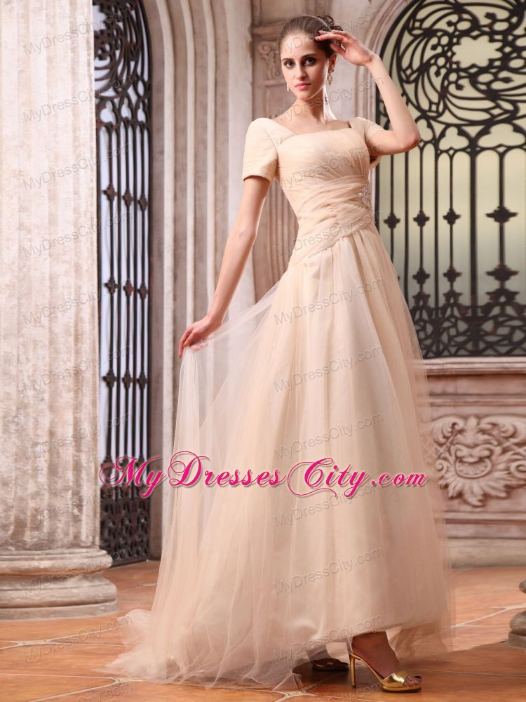 Champagne Short Sleeves Bridal Gowns With Appliques and Brush Train