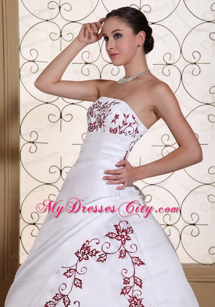 Red Embroidery On Satin Puffy Court Train Bridal Dresses