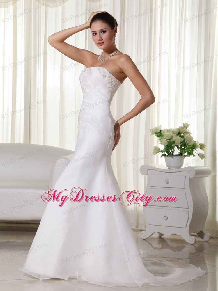 Appliques Embellished Organza Ruches Wedding Gown in Mermaid Style