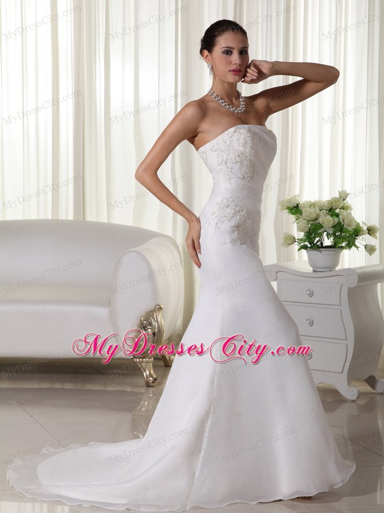 Appliques Embellished Organza Ruches Wedding Gown in Mermaid Style
