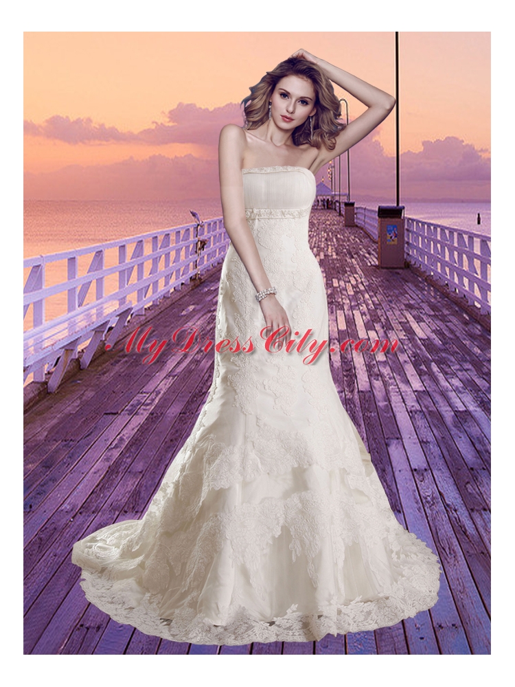 2015 Mermaid Strapless Lace Beading Wedding Dress with Chapel Train