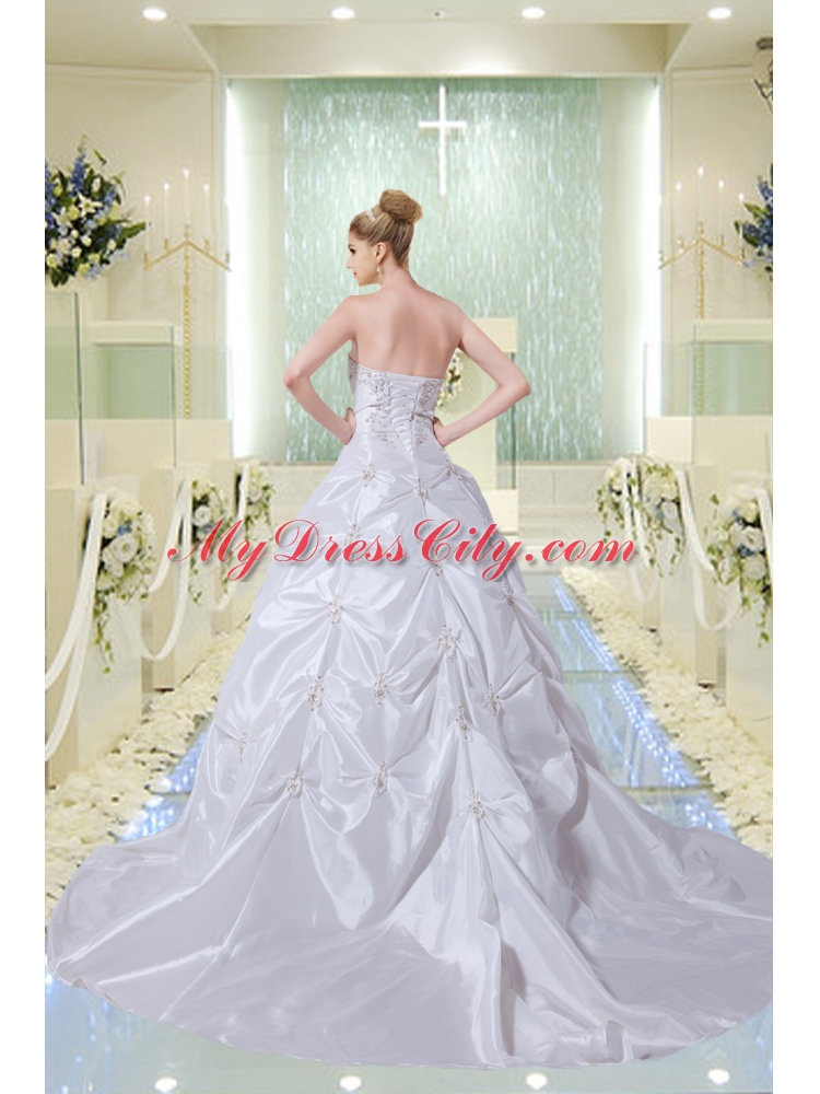 Brand New Style Strapless Wedding Dresses with Embroidery for 2015
