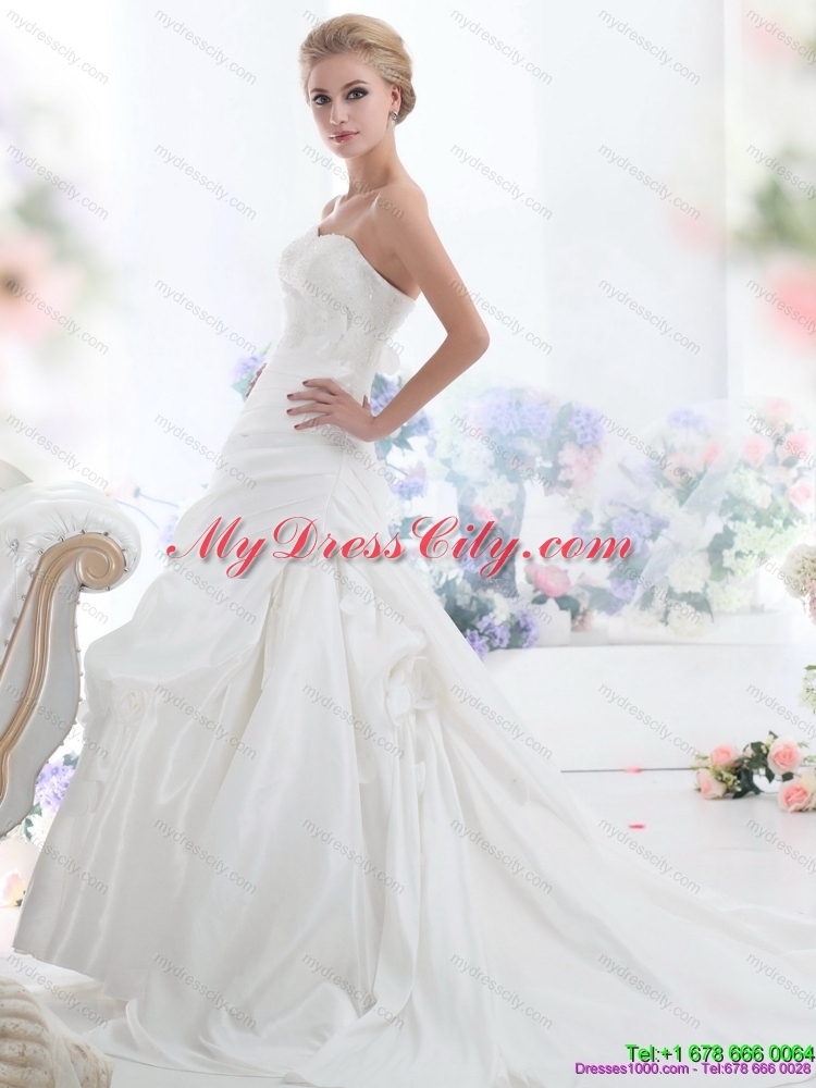 2015 Classical Strapless Wedding Dress with Lace and Ruching