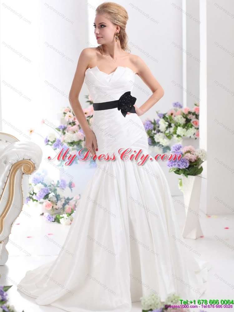 Classical Sweetheart 2015 Wedding Dress with Ruching and Sash