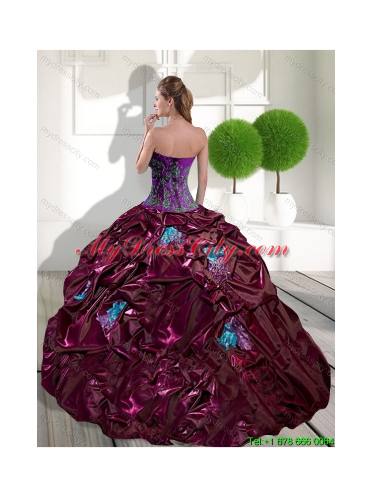 Latest Sweetheart 2015 Quinceanera Dresses with Appliques and Pick Ups