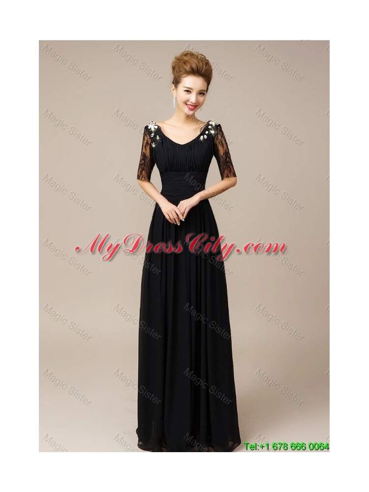 Gorgeous Half Sleeves Laced Black Prom Dresses with V Neck