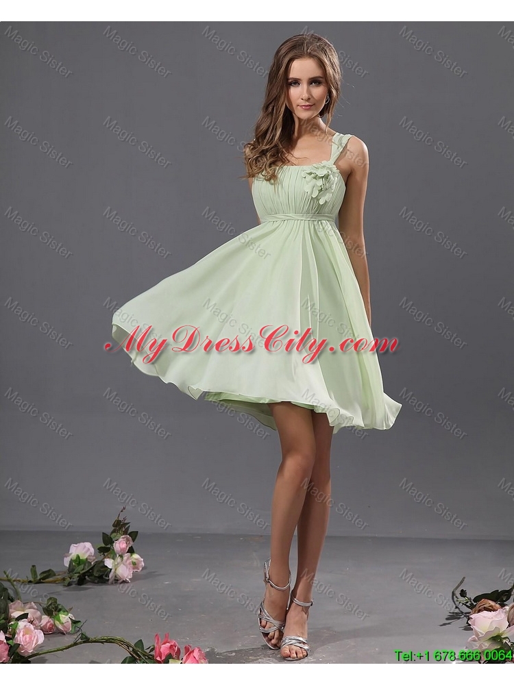 Fashionable Straps Short Prom Gowns with Appliques