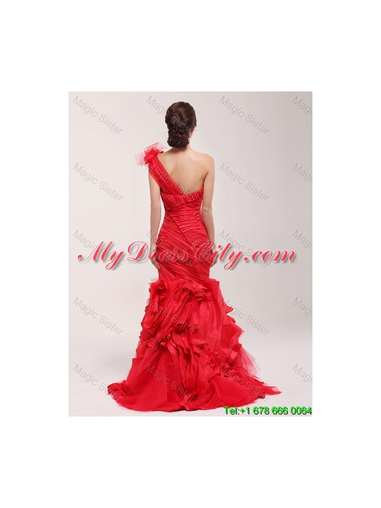 Great 2016 Ruching and Ruffles Brush Train Wedding Dress in Red