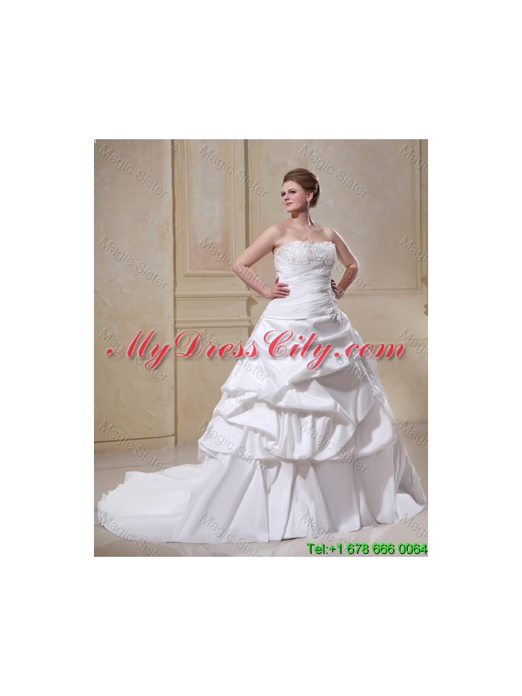 Plus Size A Line Strapless Appliques Wedding Dresses