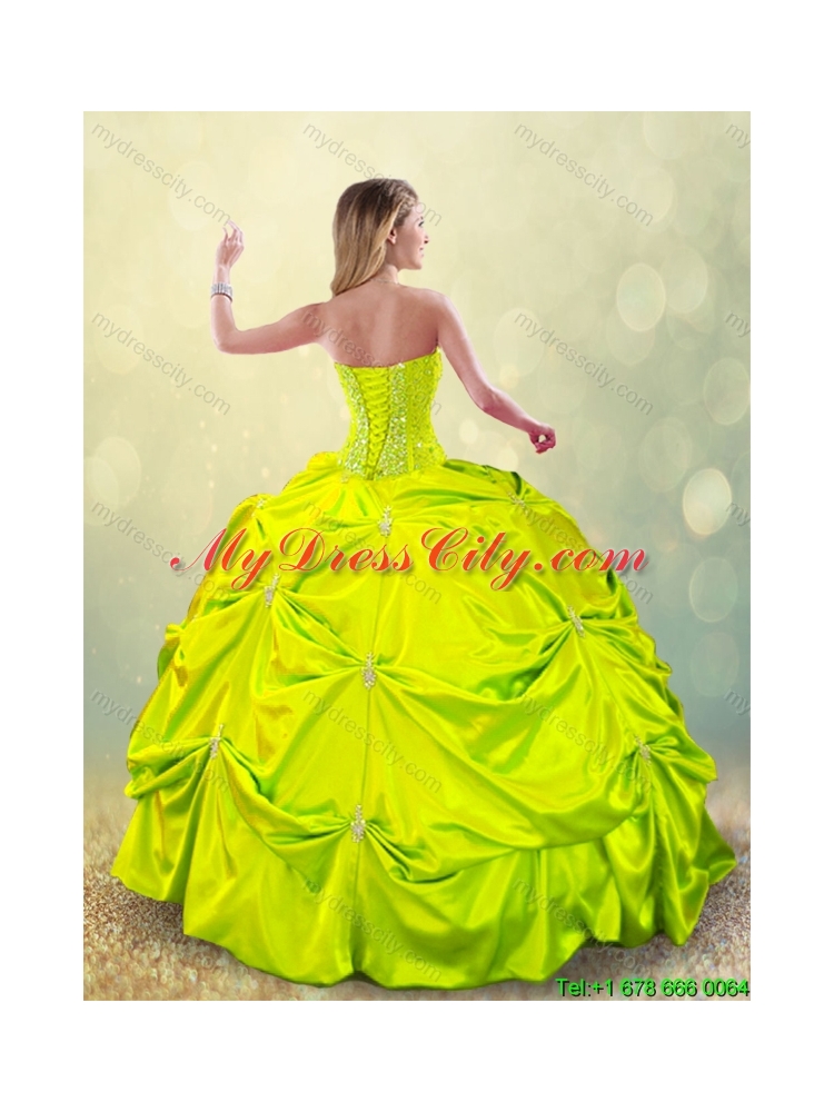 2016 Exclusive Beading and Pick Ups Quinceanera Dresses for Spring