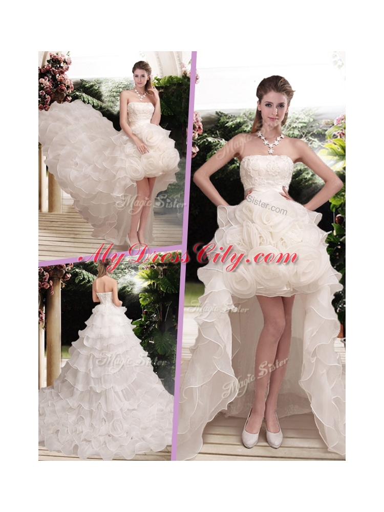 Classical Hand Made Flowers Strapless Wedding Dresses with Ruffled Layers
