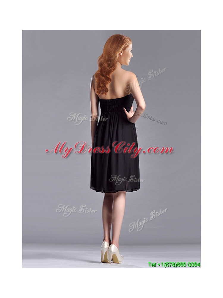 Bridesmaid Empire Sweetheart Knee-length Short Black Bridesmaid Dress for Homecoming