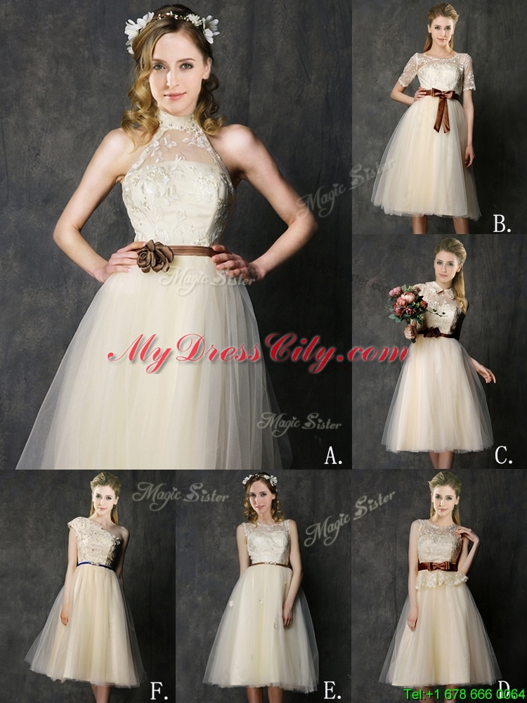 2016 Sweet High Neck Champagne Dama Dress with Hand Made Flowers and Lace