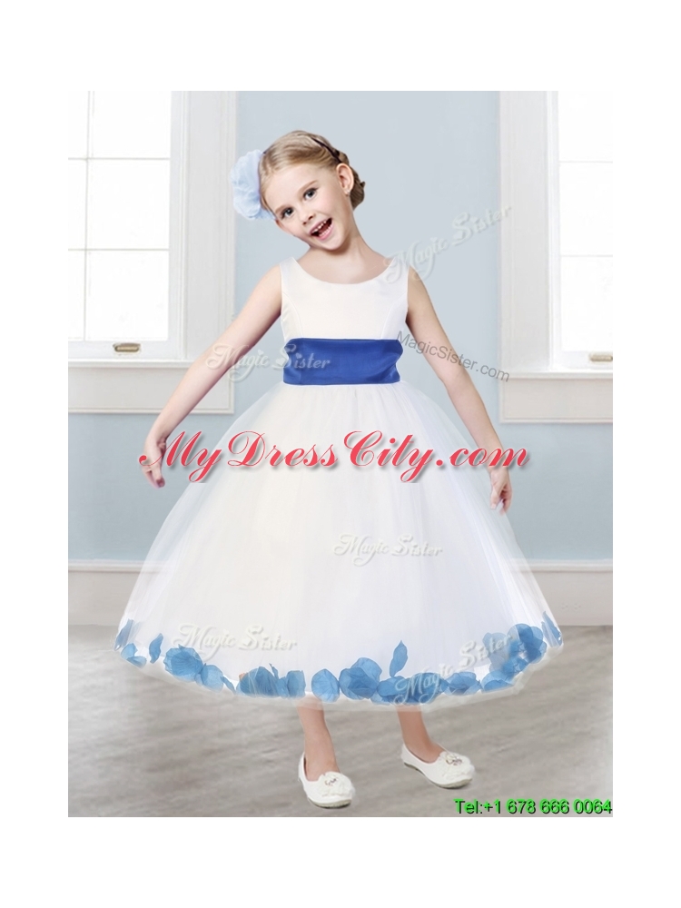 Beautiful Scoop White Flower Girl Dress with Hand Made Flowers and Appliques