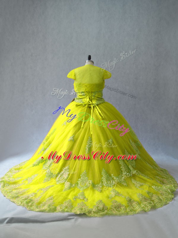 Perfect Yellow Green Tulle Lace Up Sweetheart Sleeveless Quinceanera Gowns Court Train Appliques