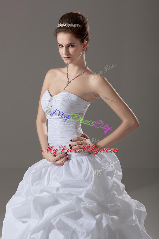 White A-line Sweetheart Sleeveless Taffeta Brush Train Lace Up Beading and Pick Ups Wedding Gowns