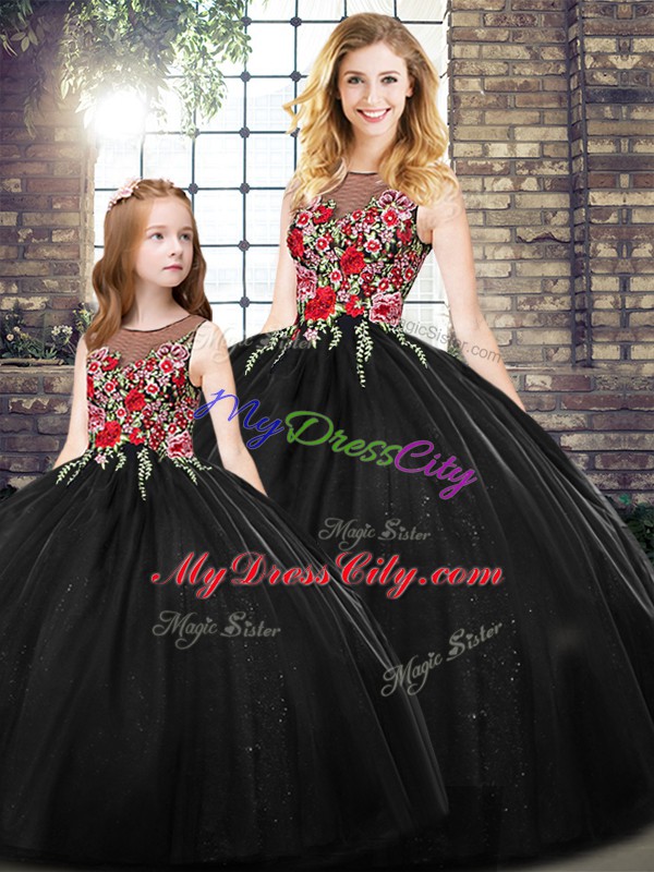 Sleeveless Floor Length Zipper 15th Birthday Dress in Black with Embroidery