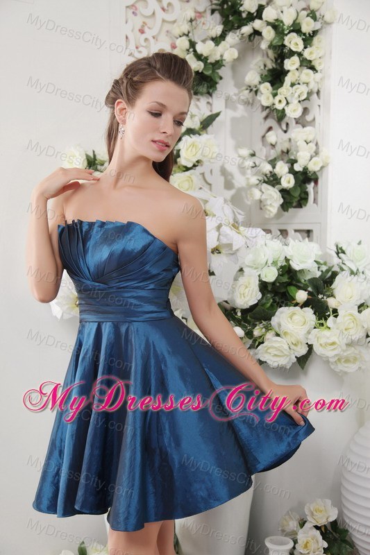 A-line Strapless Ruching Bridesmaids Dresses with Zipper-up Back