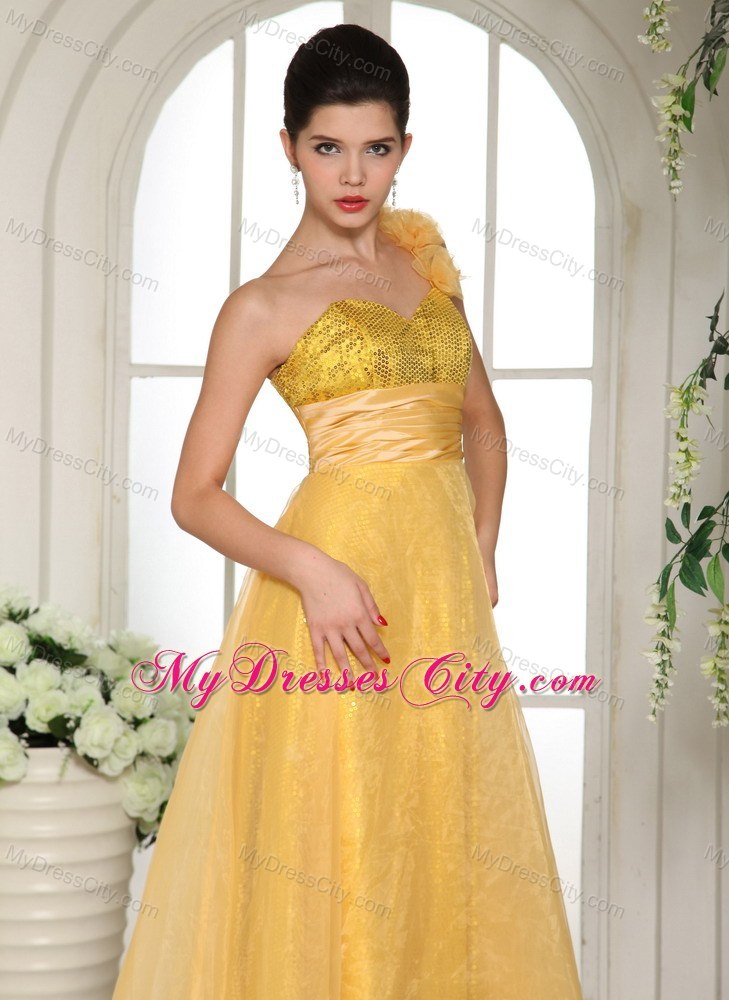 One Shoulder Hand Flowers Strap Sequined Light Yellow Prom Dress