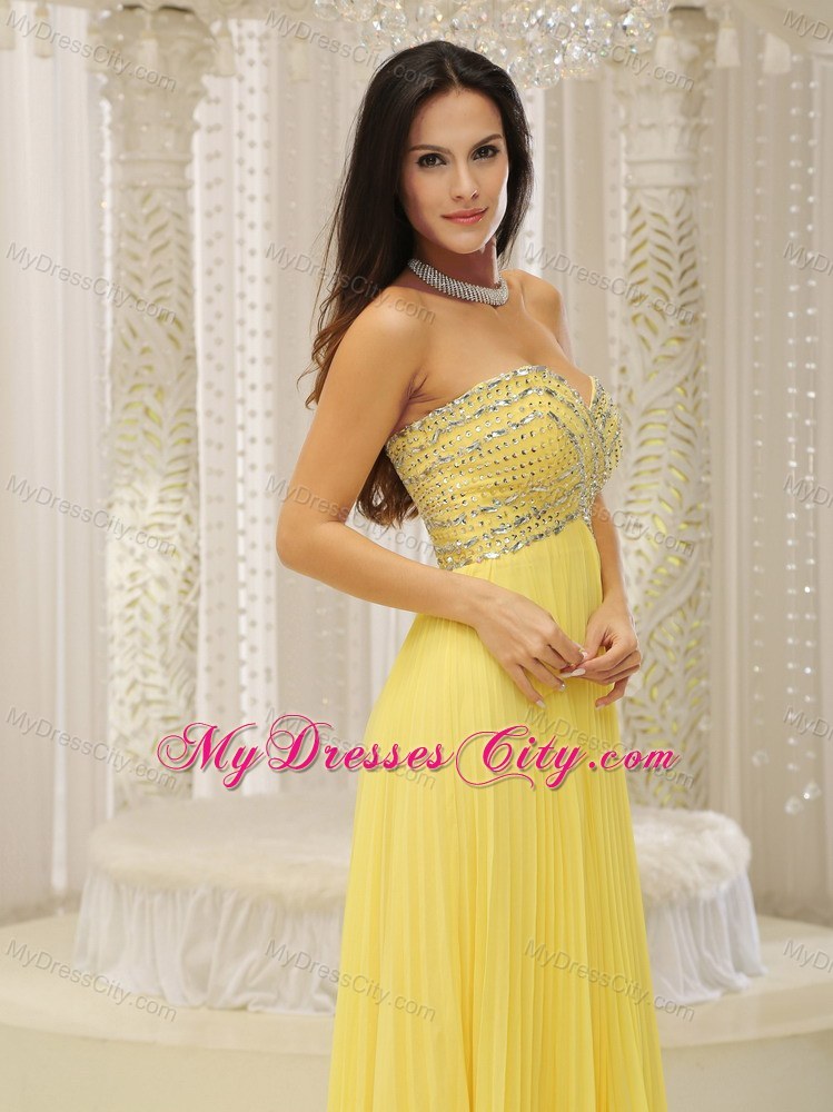 Yellow Sweetheart and Beaded Decorated Bust Pleated Prom Dress