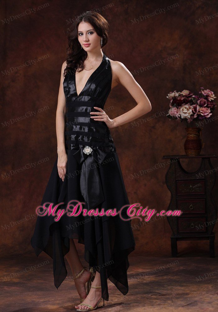 Sexy Black Asymmetrical Prom Celebrity Dress Clearance With Halter