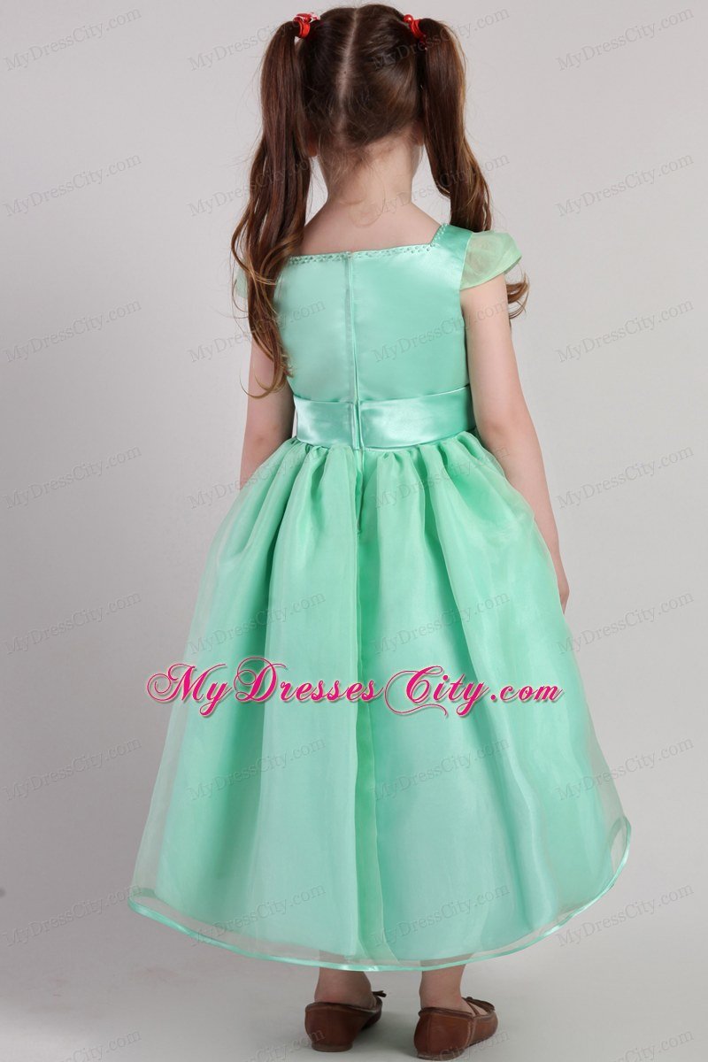 Apple Green A-line Belted Little Girl Dress with Square Neckline