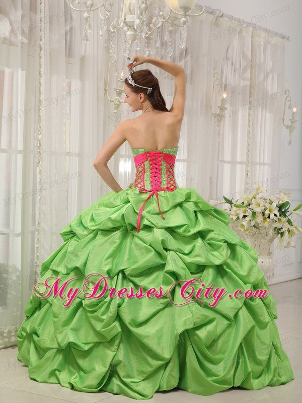 Sweetheart Beading Pick-ups Spring Green Spring Quinceanera Dress