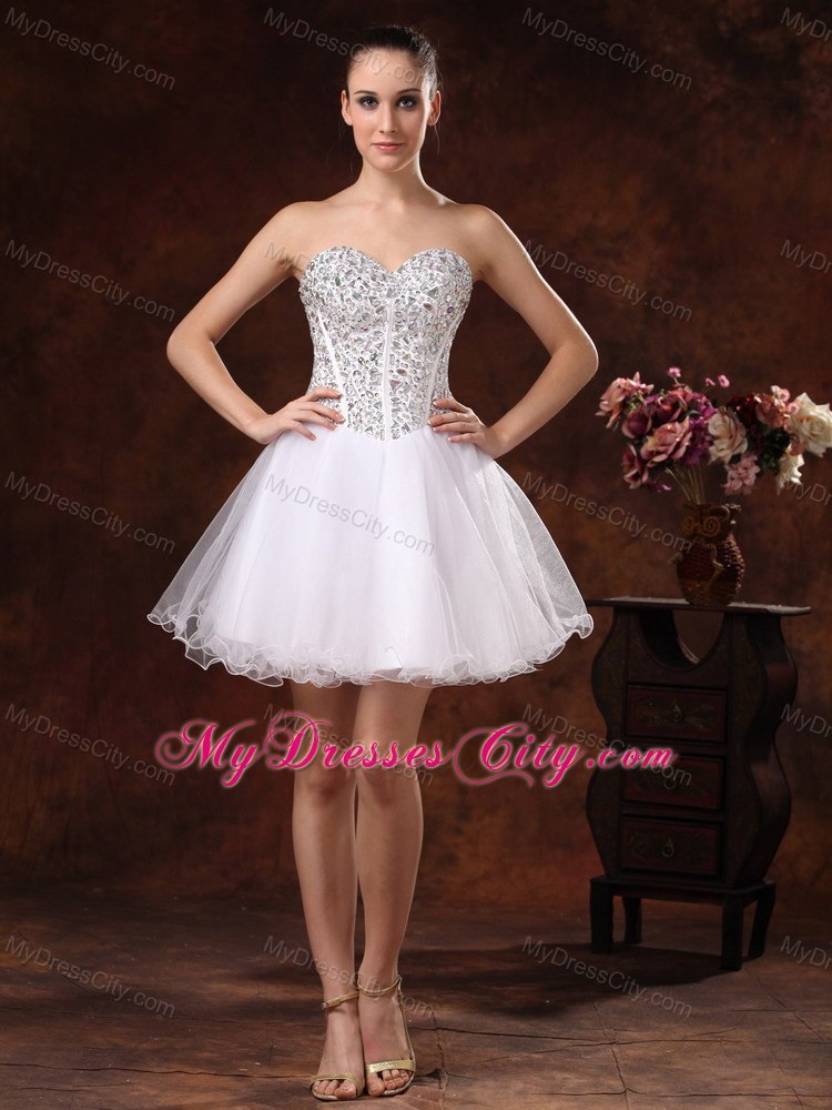 Sweetheart Beaded White Organza Cocktail Homecoming Dress