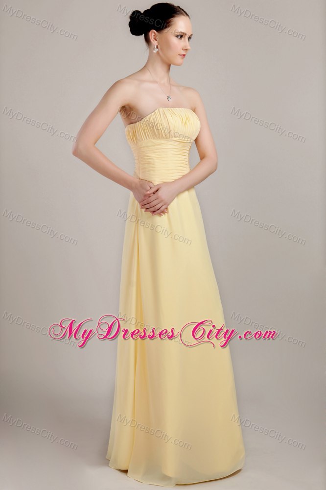 Cheap Light Yellow Empire Ruched Chiffon Dama Dress for Quinceaneras