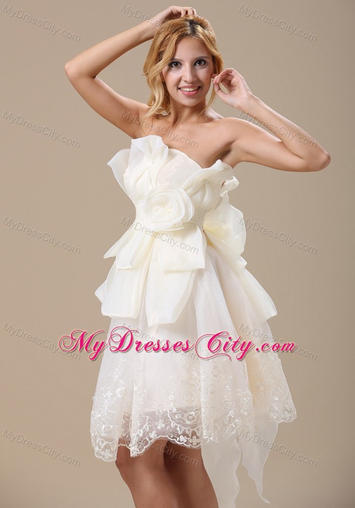 2013 Princess Lace Strapless White Bow Flowers Wedding Bridal Gown