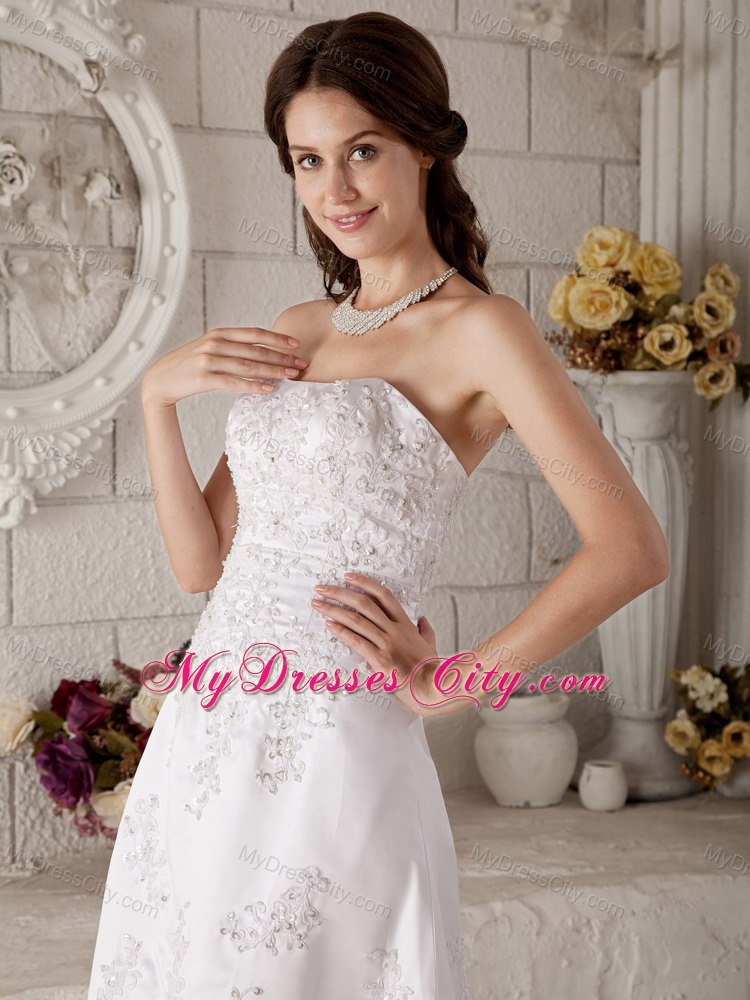 Discounted Strapless High-low Embroidery and Beading Lace Wedding Dress