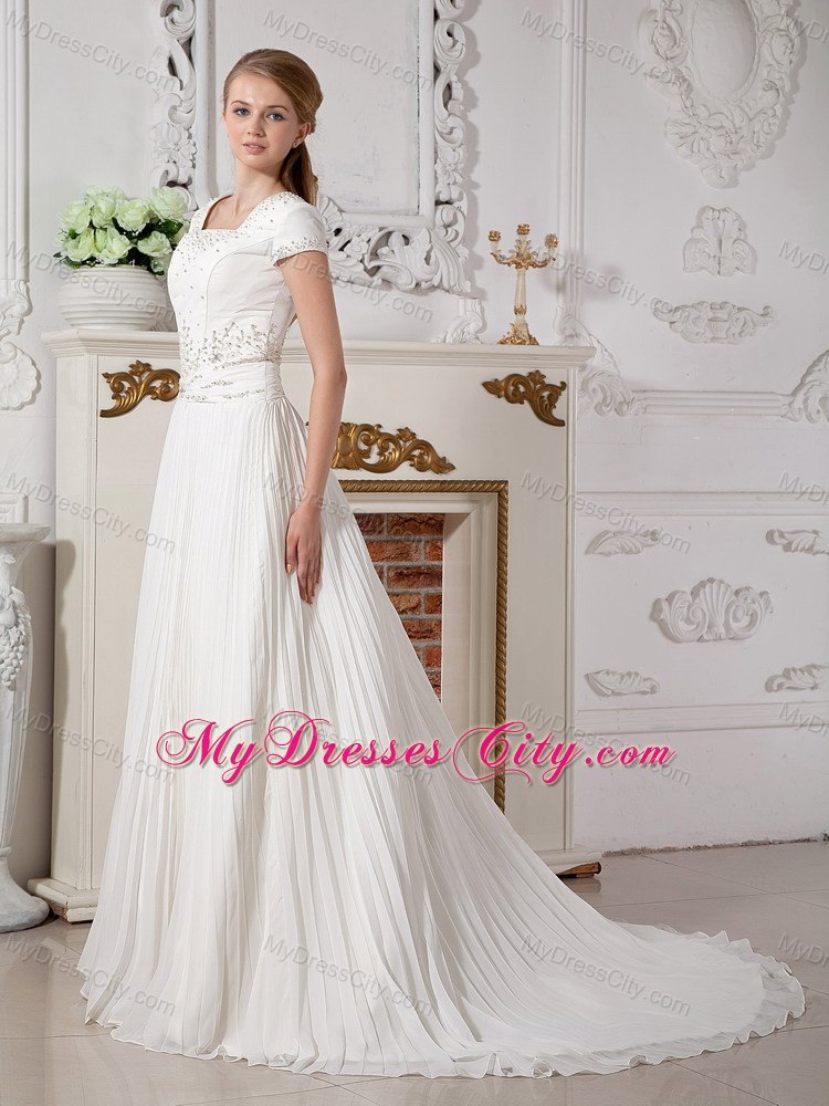 Discounted A-line Court Train Chiffon Beading Pleated Square Bridal Dress
