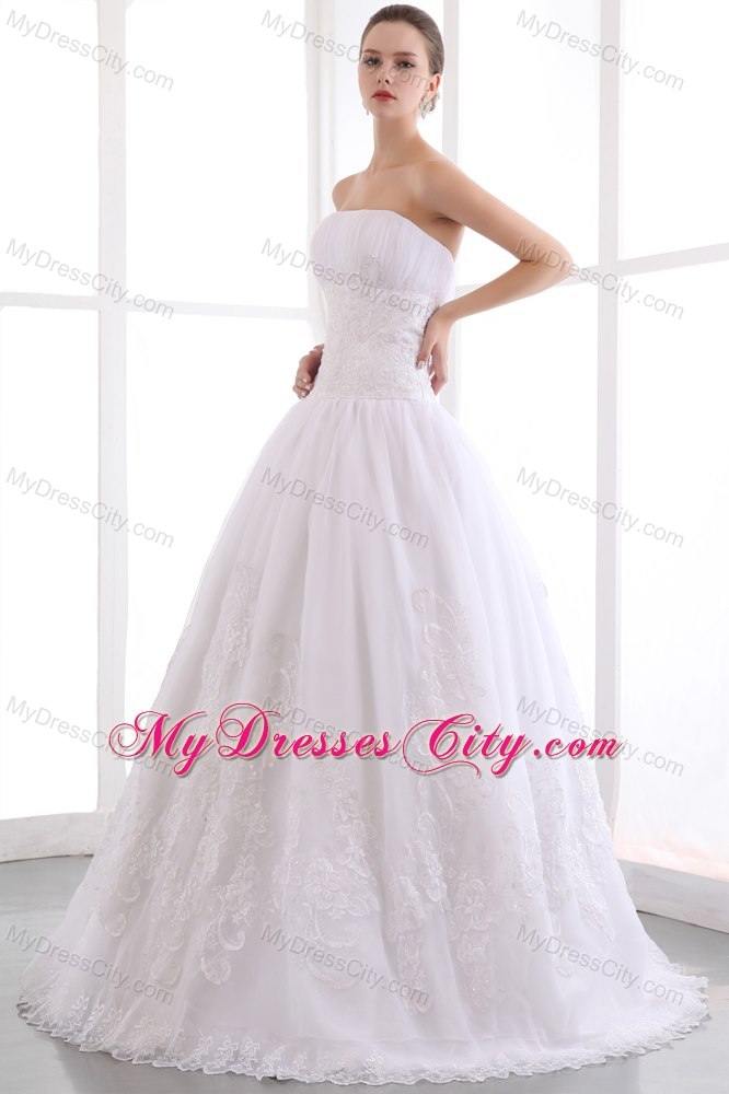 2013 Gorgeous A-line Strapless Long Wedding Dress with Lace