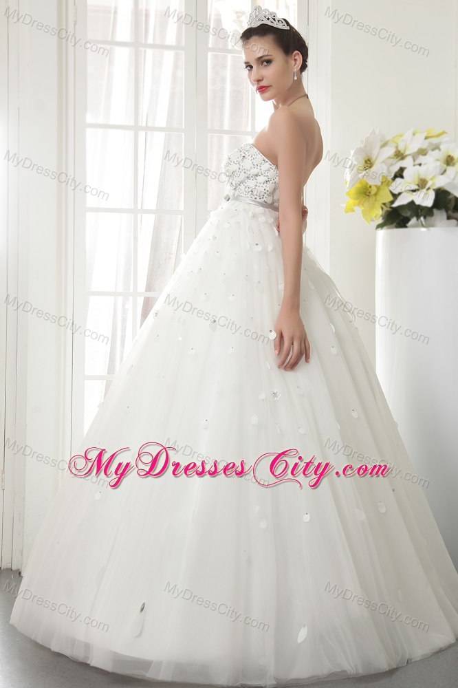 Strapless Floor-length Tulle Beading and Flowers Wedding Dress