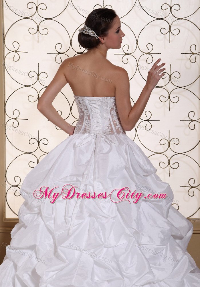 Chapel Train Pick Ups Sweetheart Wedding Gowns with Transparent Organza