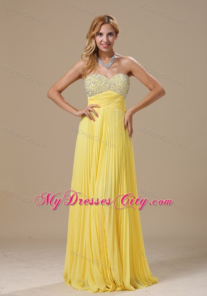 Yellow Sweetheart Beading 2013 Prom Dress With Pleats