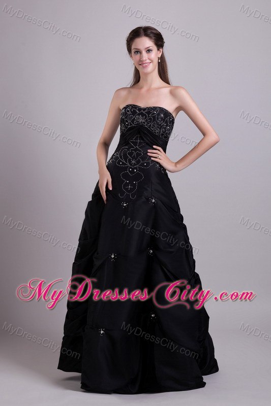 A-Line Strapless Beading Long 2013 Black Prom Gowns