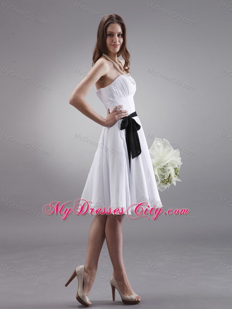 Knee-length Chiffon White Ruched Bridesmaid Dress with Black Sash