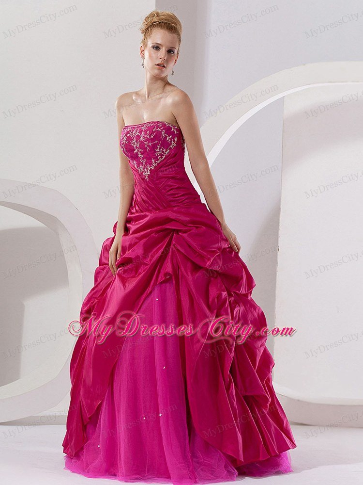 Quinceanera Dress of Hot Pink A-line and Embroidry