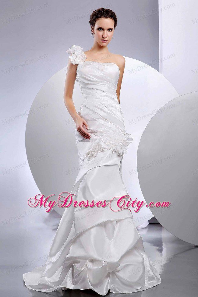 Mermaid Hand Made Flower One Shoulder Bridal Gown with Buttons