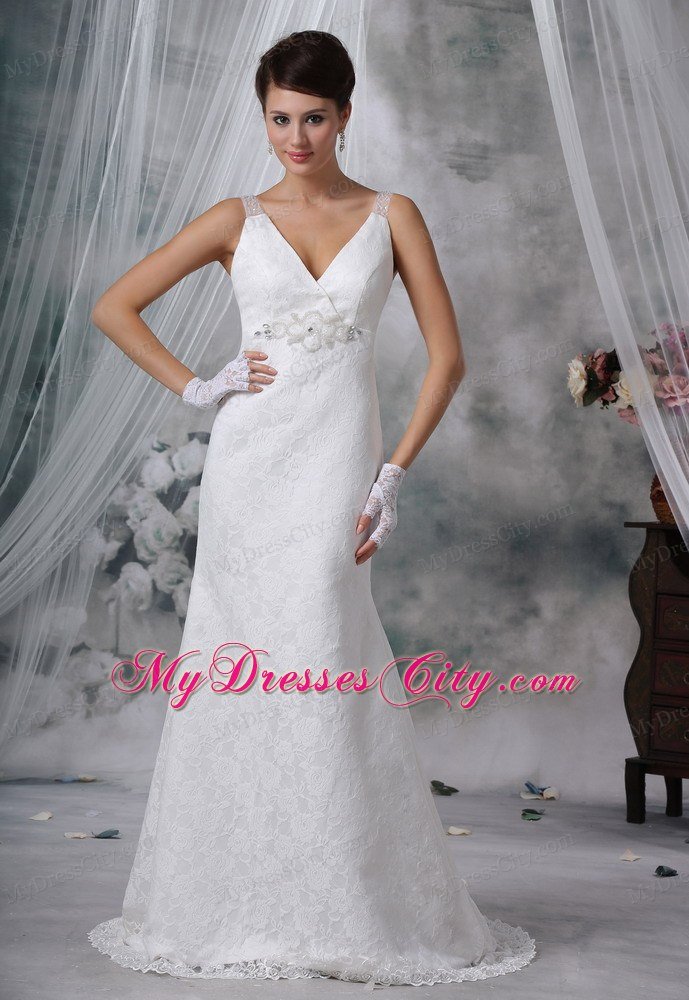 V-neck Lace Decorate Bust Brush Train Wedding Gown with Beading