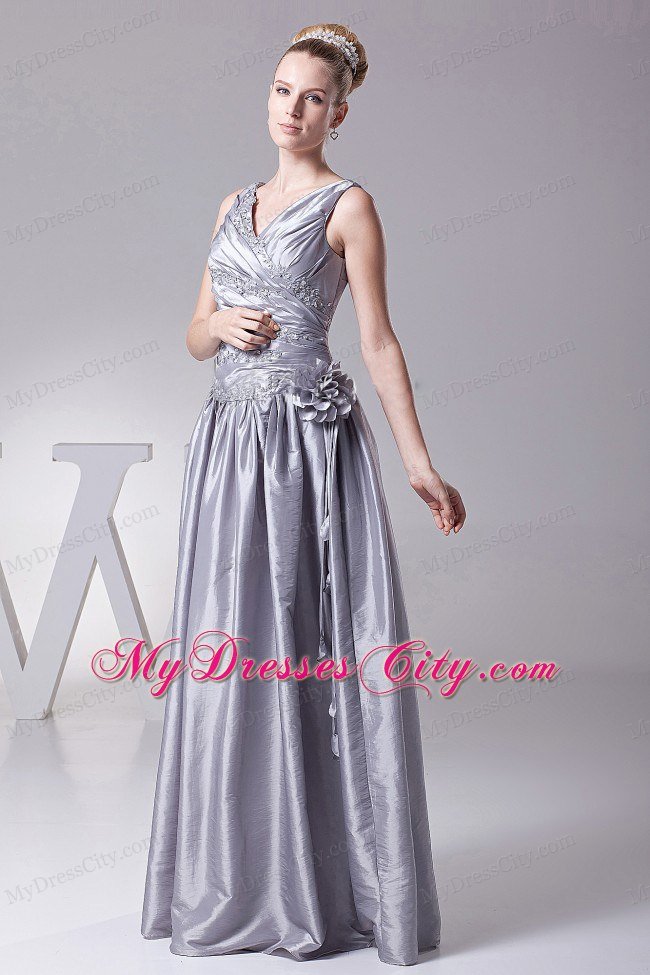 Silver V-neck Hand Made Flower Dress for Prom With Appliques