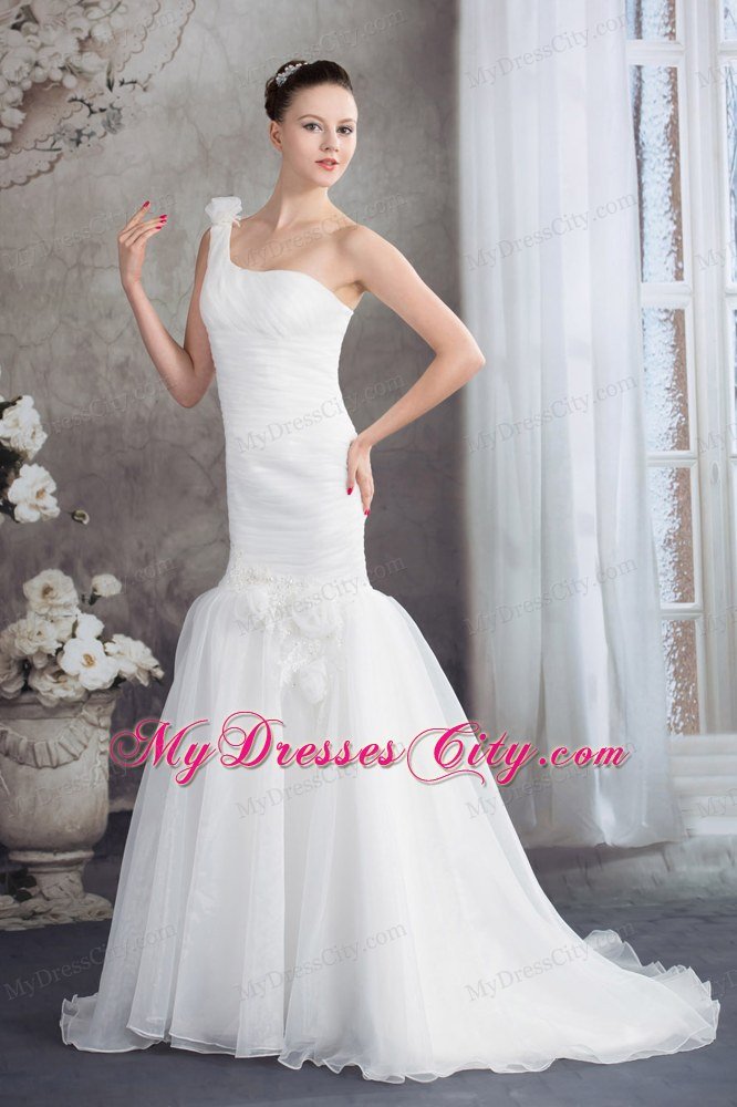 One Shoulder Mermaid Ruching Bridal Dress with Hand Made Flower