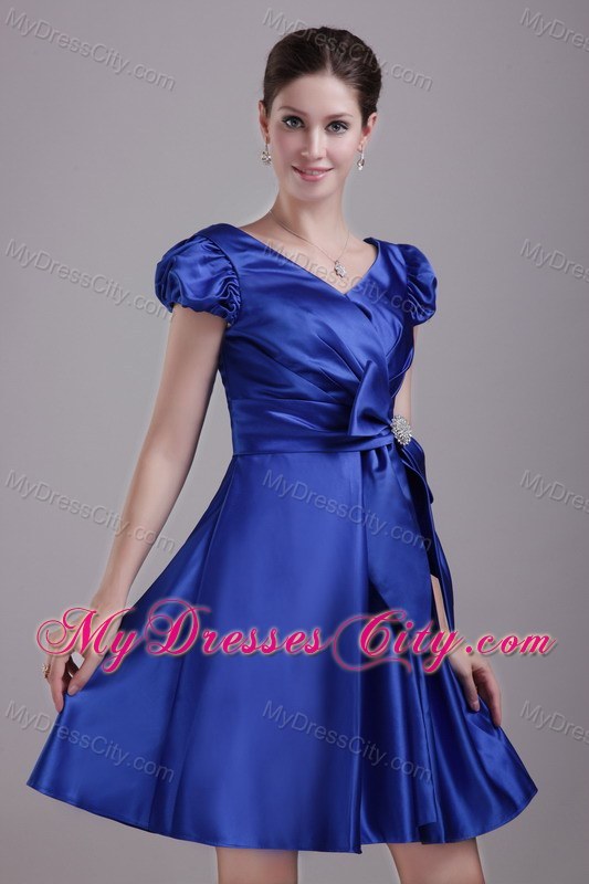 Princess Blue V-neck Short Party Dress with Short Sleeves