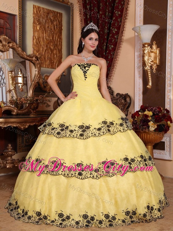 Yellow Fitted Strapless Sweet16 Dress with Black Appliques